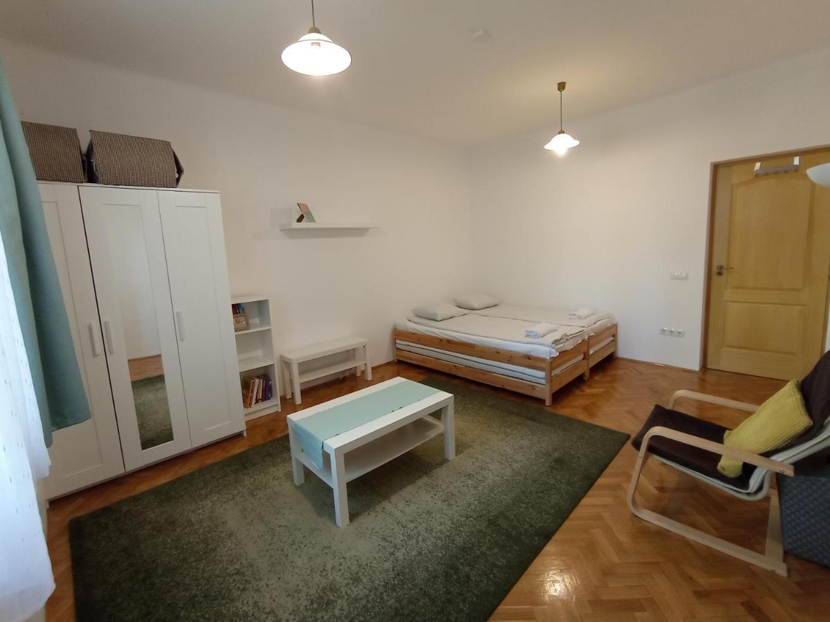 Gizella Apartman 에게르 외부 사진